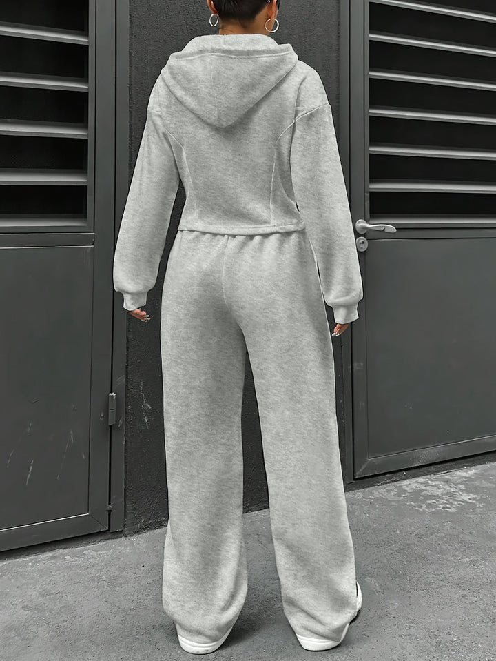 Leesa™ | Comfortable Tracksuit Set
