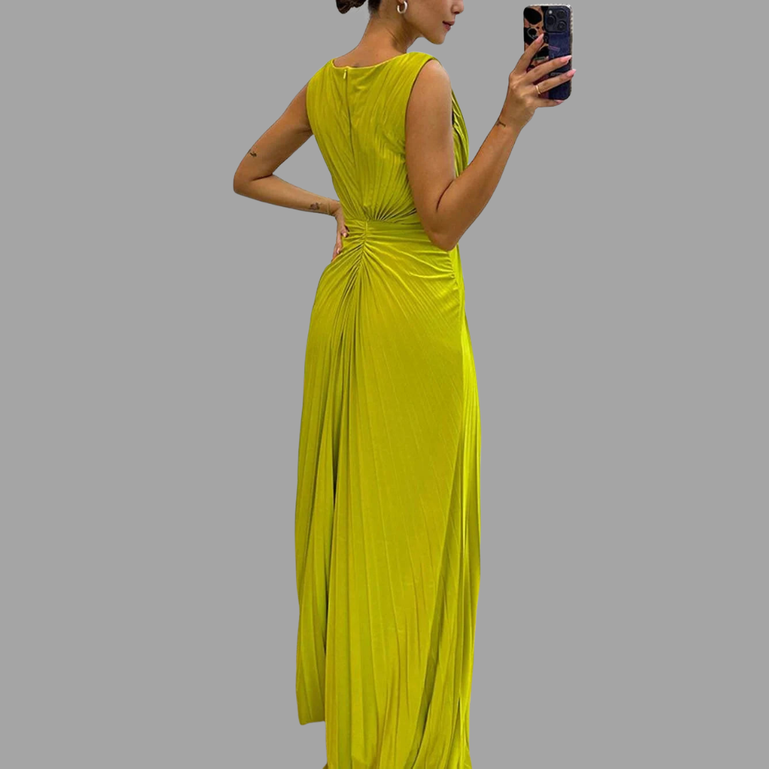 Viviana | Elegant Pleated Dress for Special Occasions