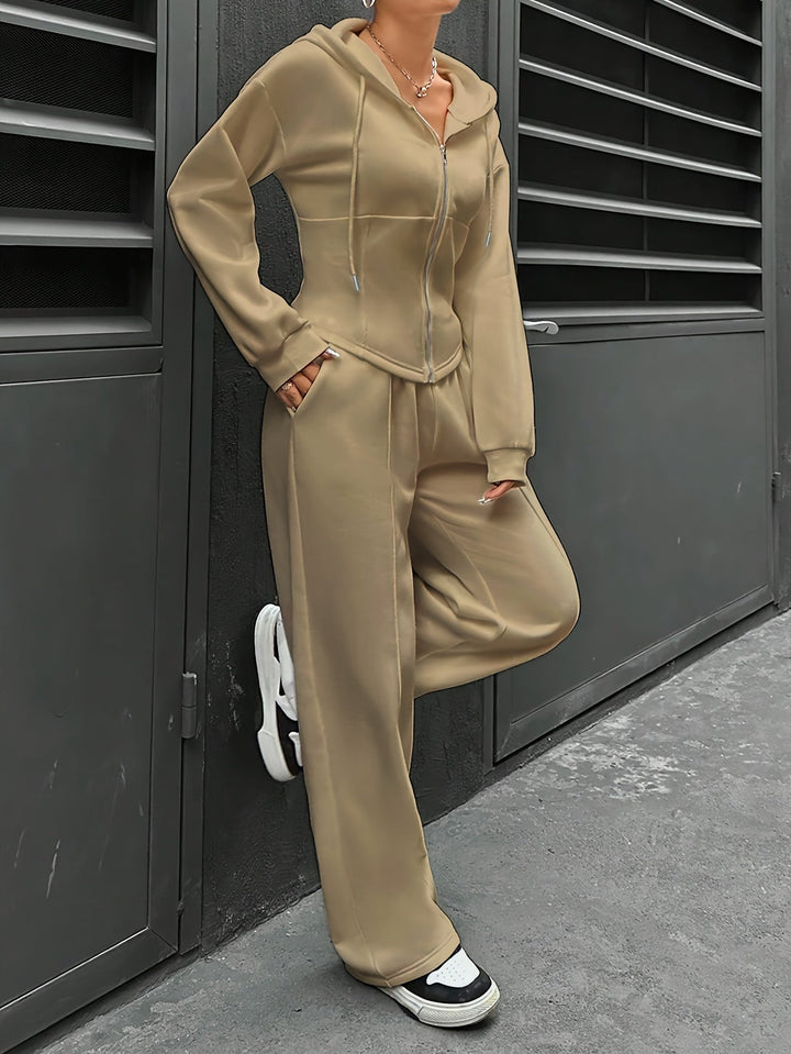 Leesa™ | Comfortable Tracksuit Set