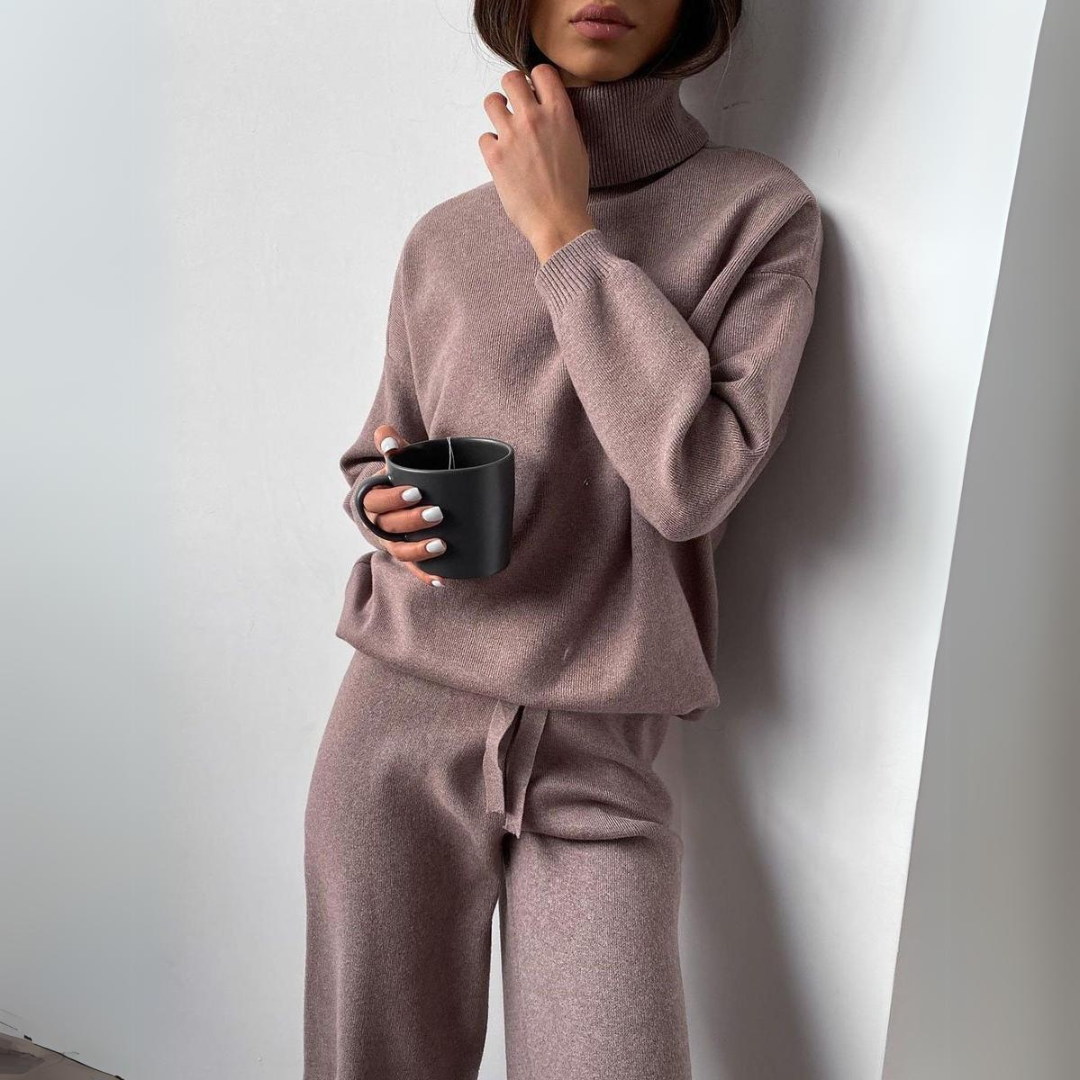 Enine - Comfy Roll Neck Set