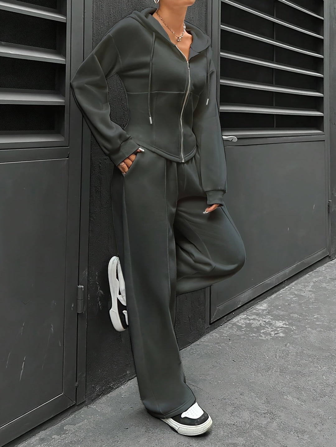 Leesa™ | Comfortable Tracksuit Set