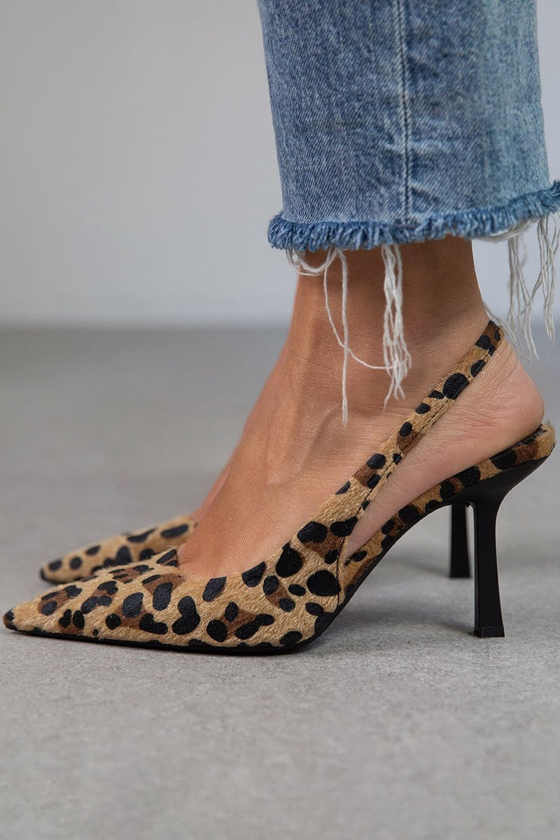 Laro™ | Pointed Pumps with Leopard Print in Khaki