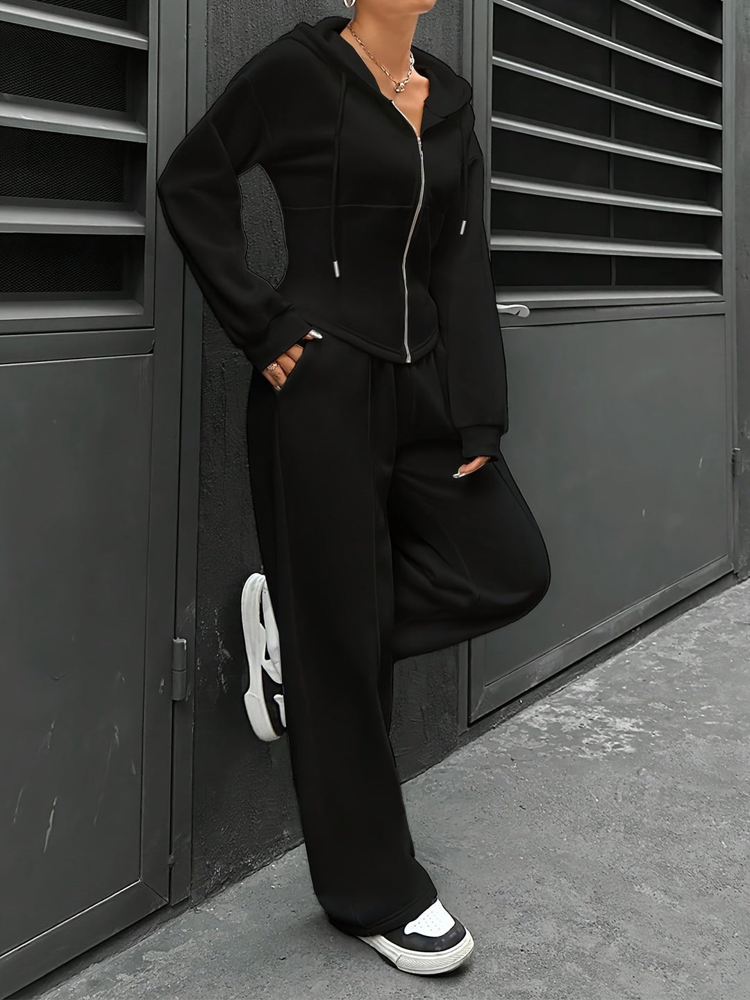 Leesa™ | Comfortable Tracksuit Set