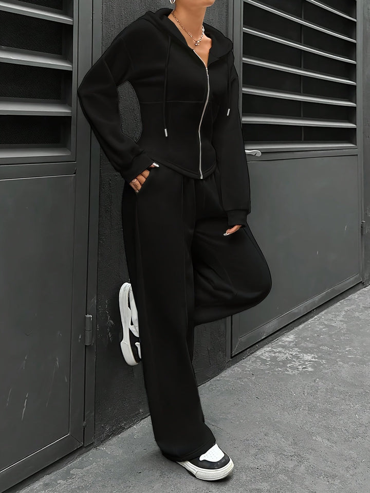 Leesa™ | Comfortable Tracksuit Set