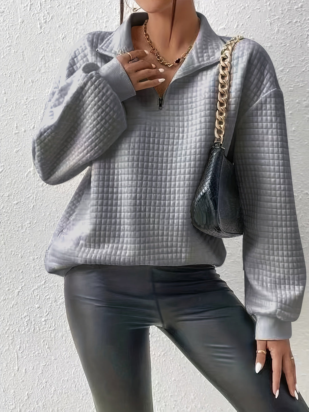 Eli - Elegant Jumper with Zip