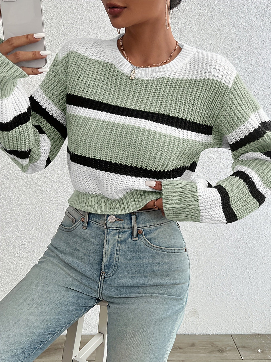Kelly - Elegant Striped Sweater