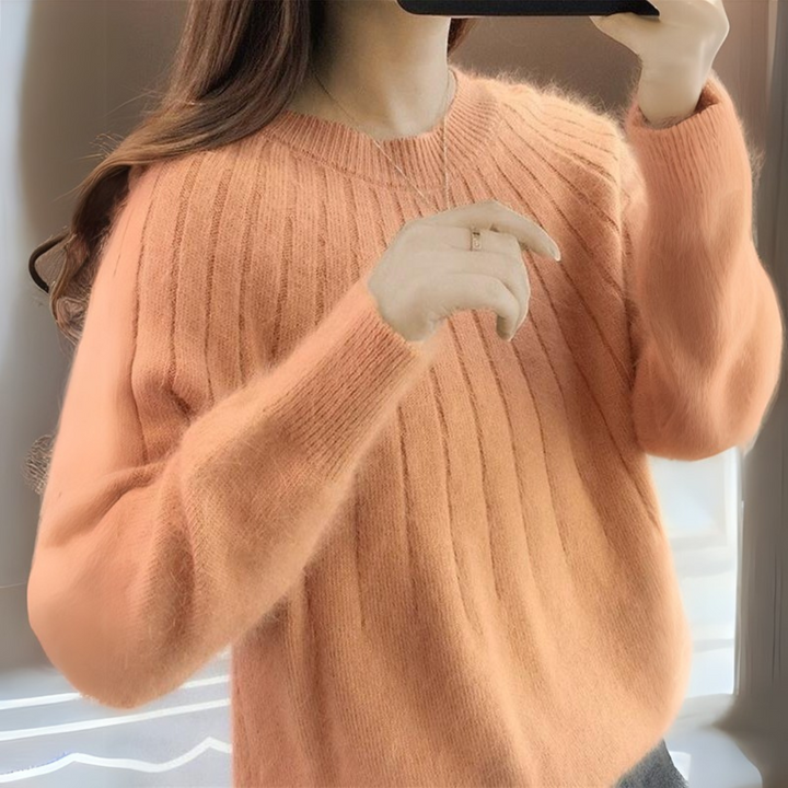 Liv | Elegant Fluffy Jumper