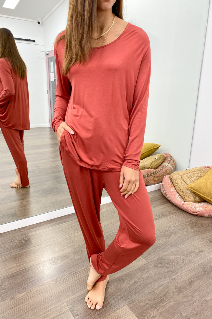 Annalise - The Comfiest PJs Long Sleeved Tee & Pants Set