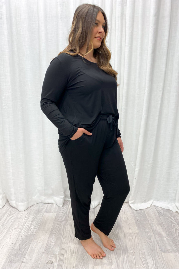 Annalise - The Comfiest PJs Long Sleeved Tee & Pants Set