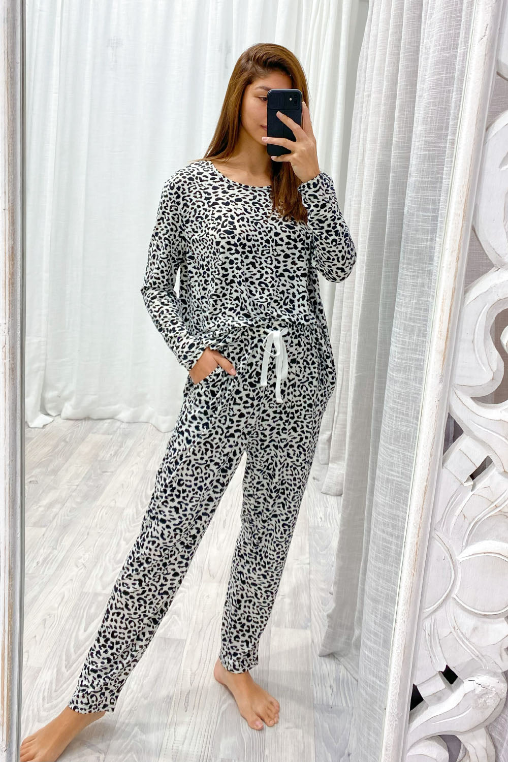 Annalise - The Comfiest PJs Long Sleeved Tee & Pants Set